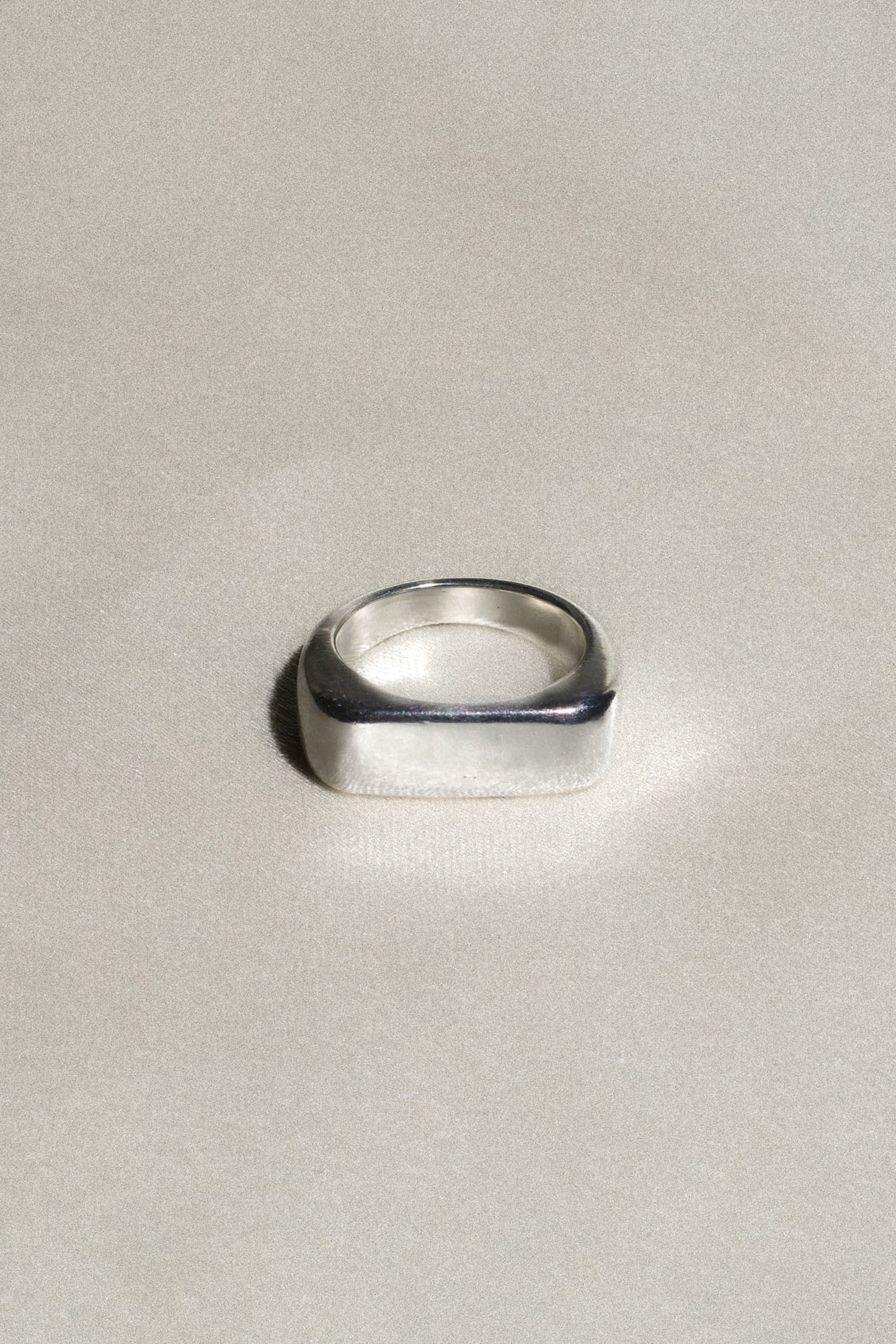 Rectangular Signet