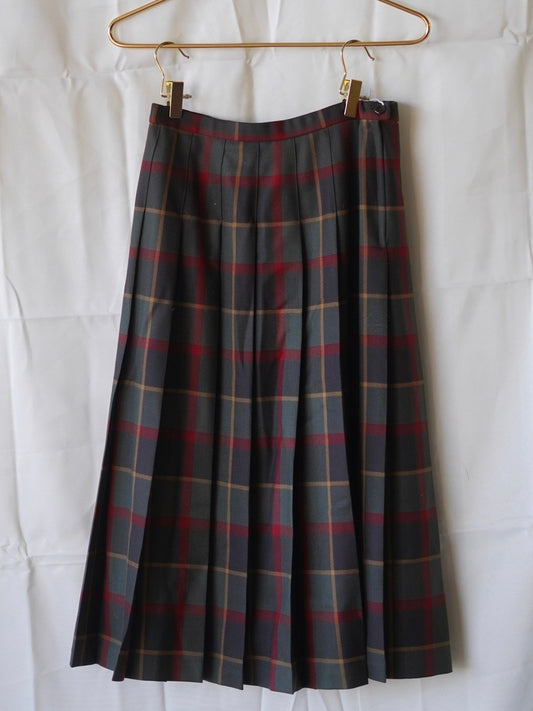 Vintage Pendleton 100% wool reversible plaid skirt