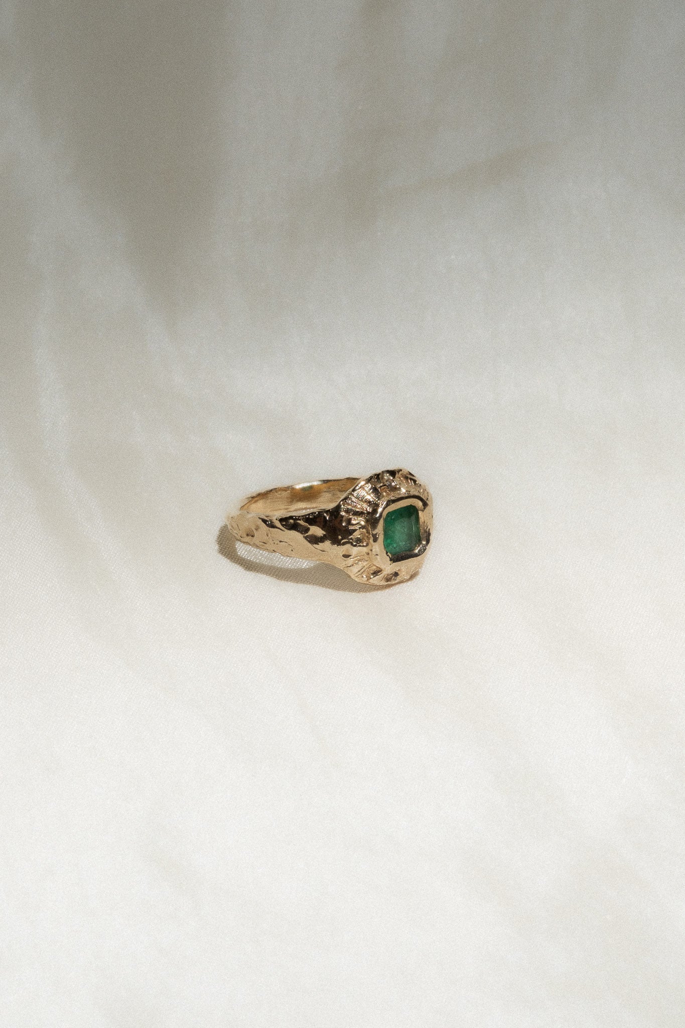 Veritas Ring