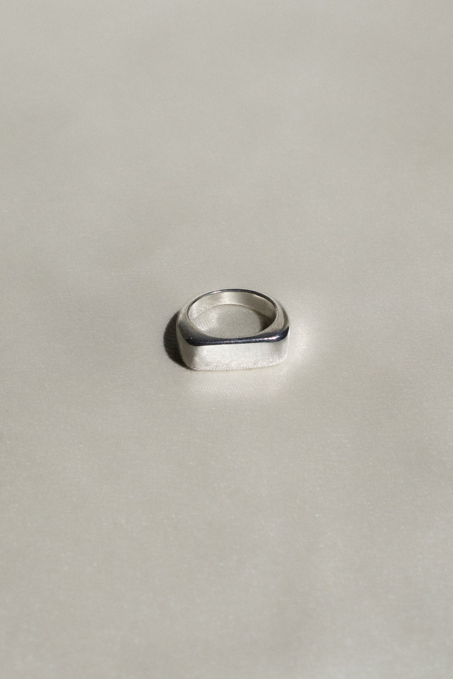 Rectangular Signet